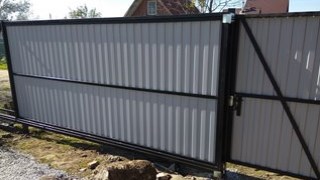 Купить сваи для ворот в Темрюк. Заказать ворота на сваях под ключ от 21555 руб